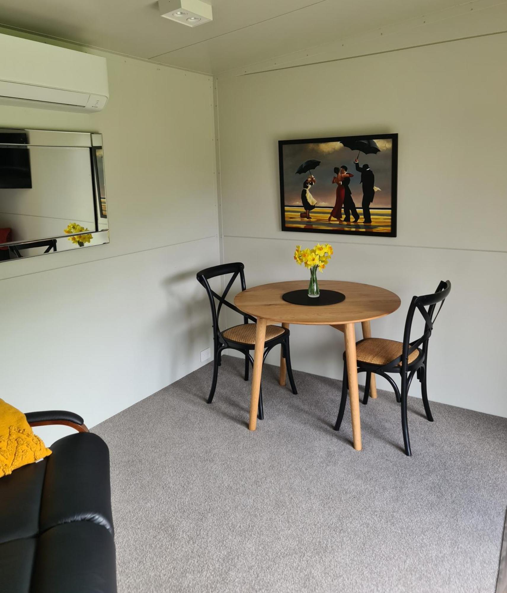 Tiny Home @ Matai Huka Paraparaumu Exterior photo